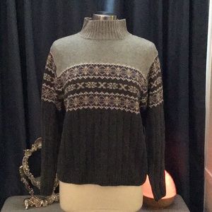 Gray & purple size large Dressbarn sweater